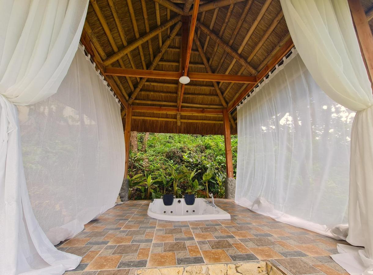 Antique Amor Bungalows & Villas Pandan Ngoại thất bức ảnh